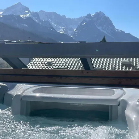 Maisonette-Apartment Das Garmisch Mit Whirlpool Extérieur photo