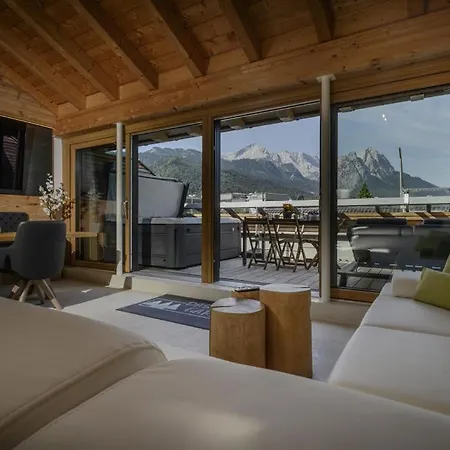 Maisonette-Apartment Das Garmisch Mit Whirlpool Extérieur photo