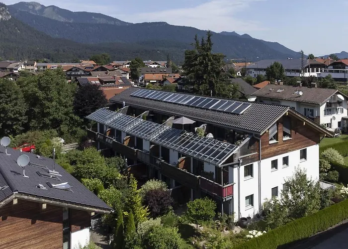 Maisonette-Apartment Das Garmisch Mit Whirlpool